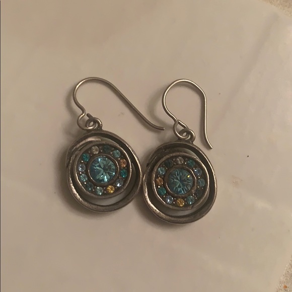 2/40 🥳🎉Sterling silver and crystal earring - Picture 1 of 2